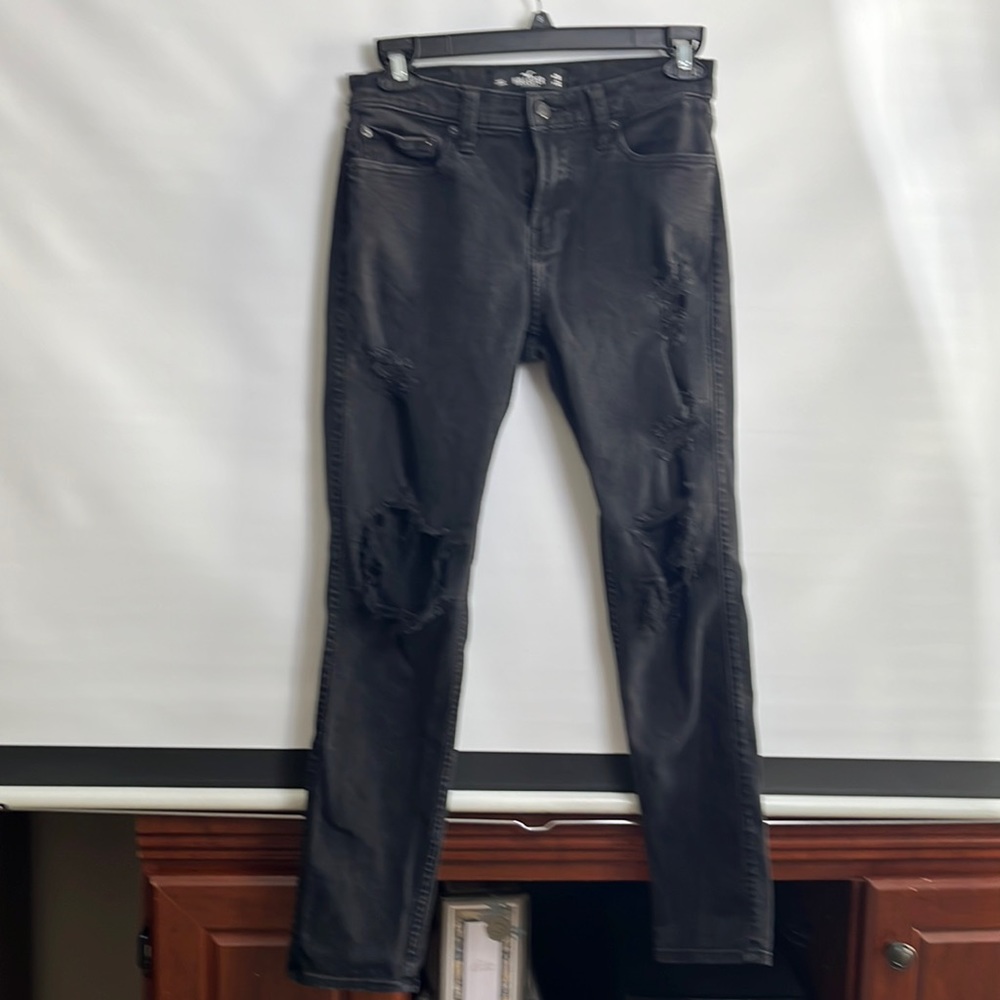 Hollister black jeans for men size 3032
Excellent condition